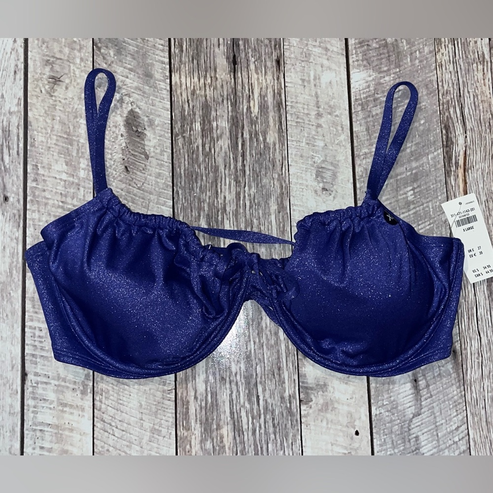 NWT Hollister Bikini Top Size XL
